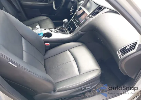 2015 Infiniti Q50 из США, поврежденный, VIN JN1BV7AR3FM397191